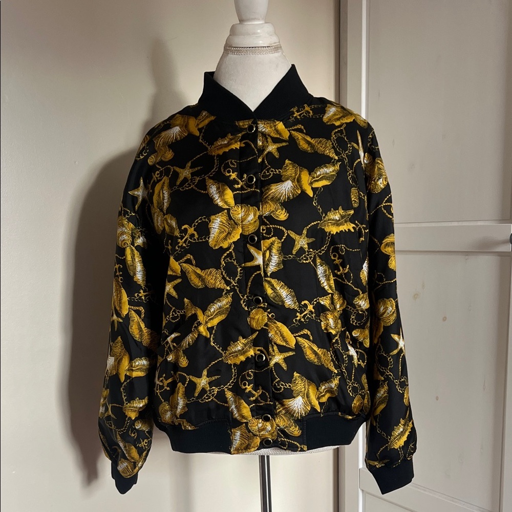 Vintage Lauren Brooke 100% Silk Bomber Jacket - Gold Shell & Chain Print - Large - Picture 3 of 9